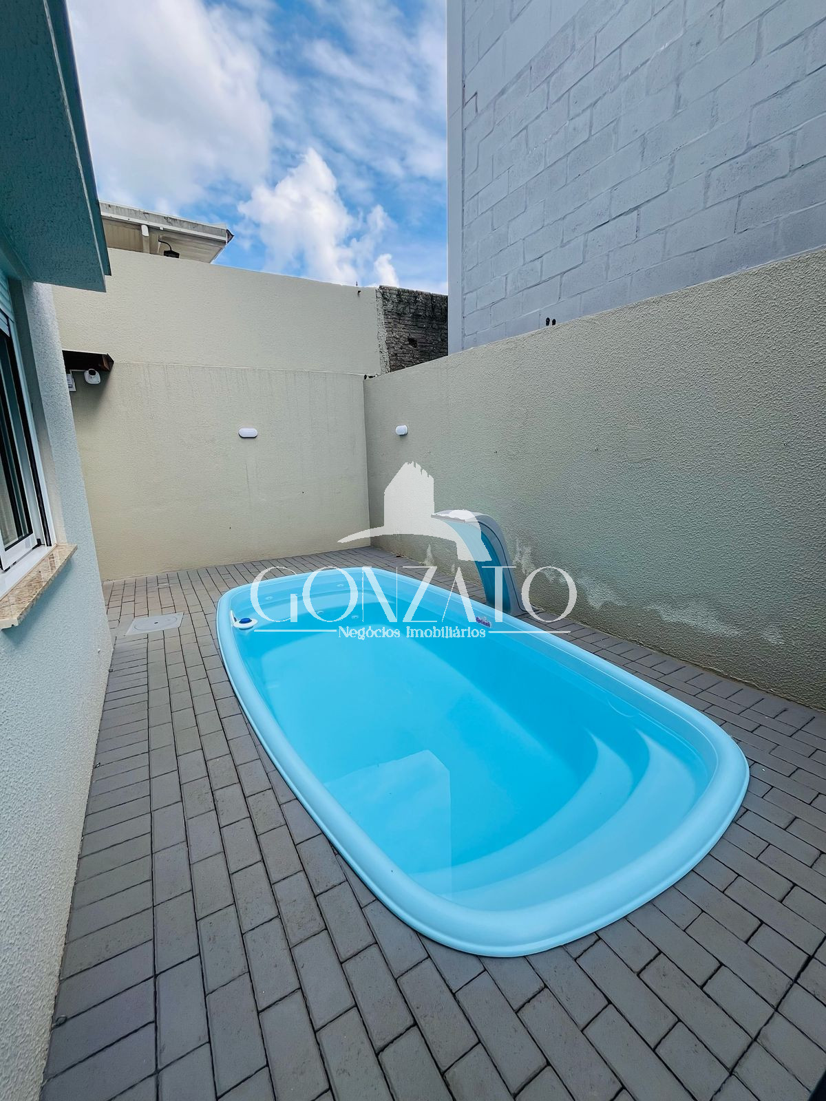 IMVEL DE DOIS PAVIMENTOS