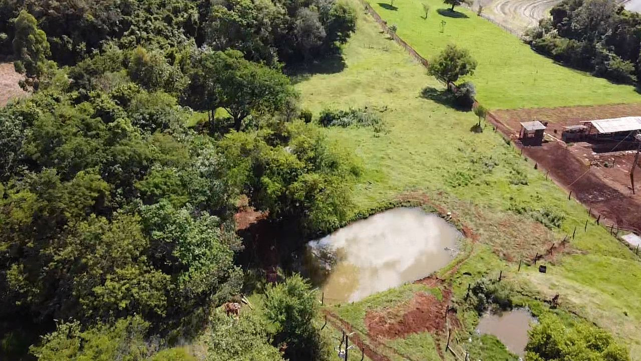 CHÁCARA DE FRENTE PARA BR
