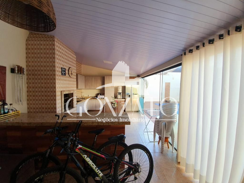 IMÓVEL DE ALVENARIA