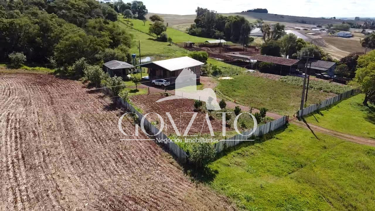 SÍTIO DE FRENTE PARA PR 182