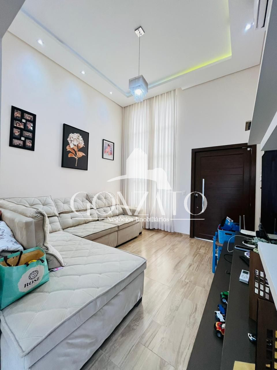 IMVEL RESIDENCIAL SEMI-MOBILIADO