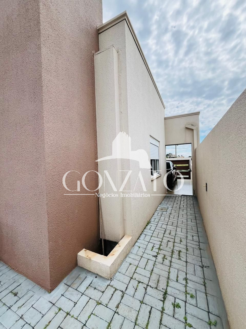 IMVEL RESIDENCIAL SEMI-MOBILIADO