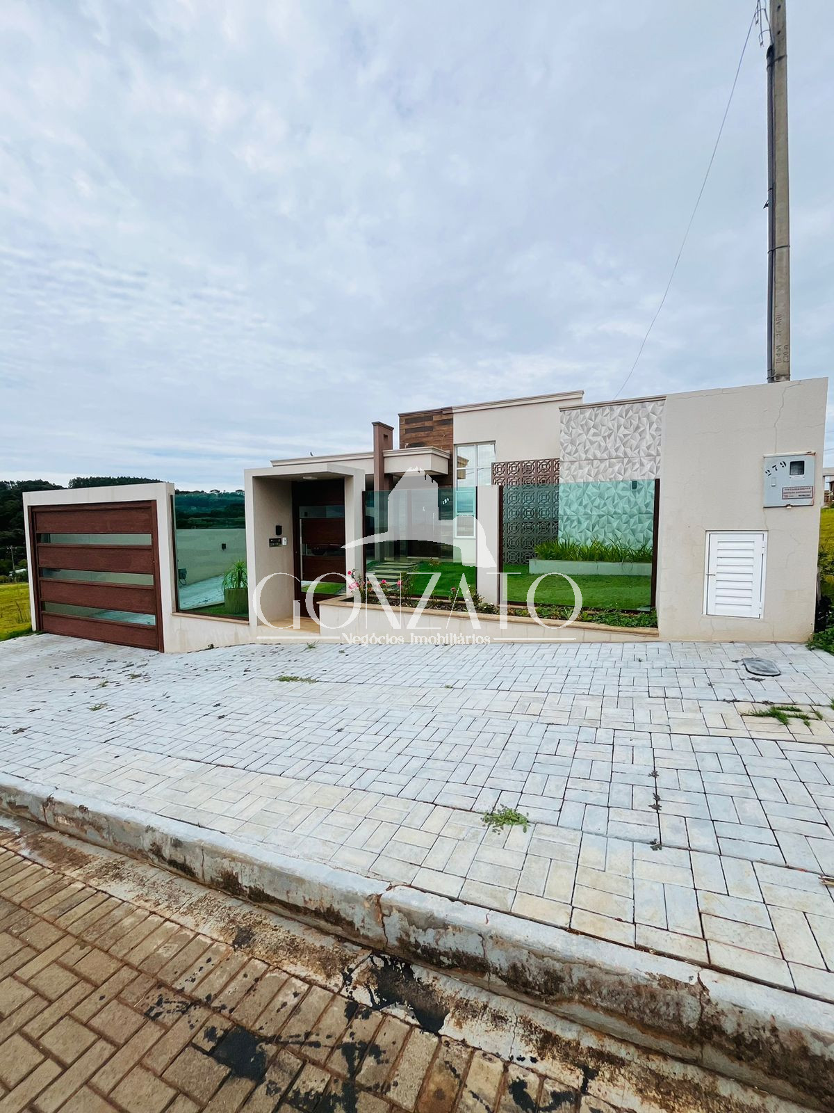 IMVEL RESIDENCIAL SEMI-MOBILIADO