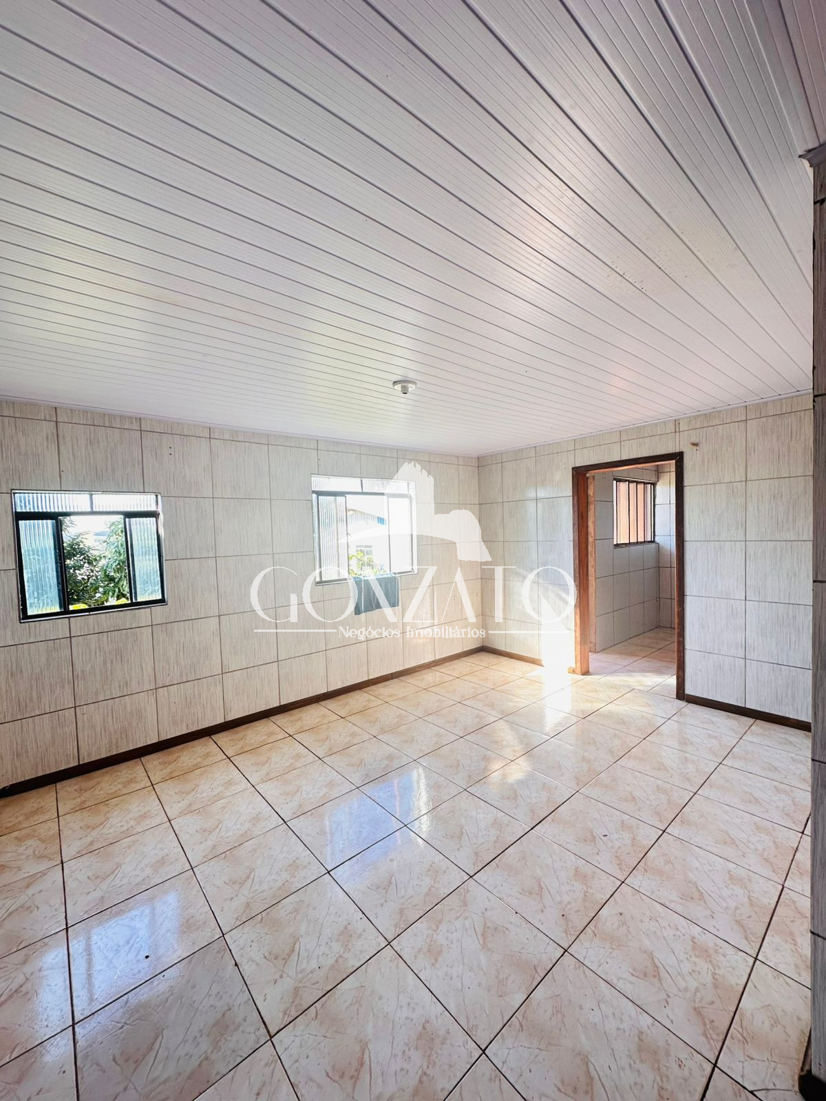 IMÓVEL RESIDENCIAL 