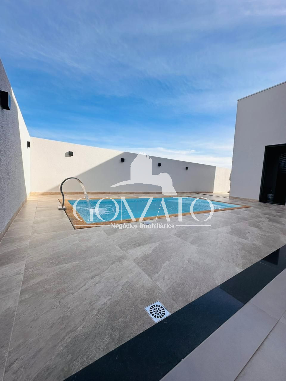 IMVEL ALTO PADRO RECEM FINALIZADO