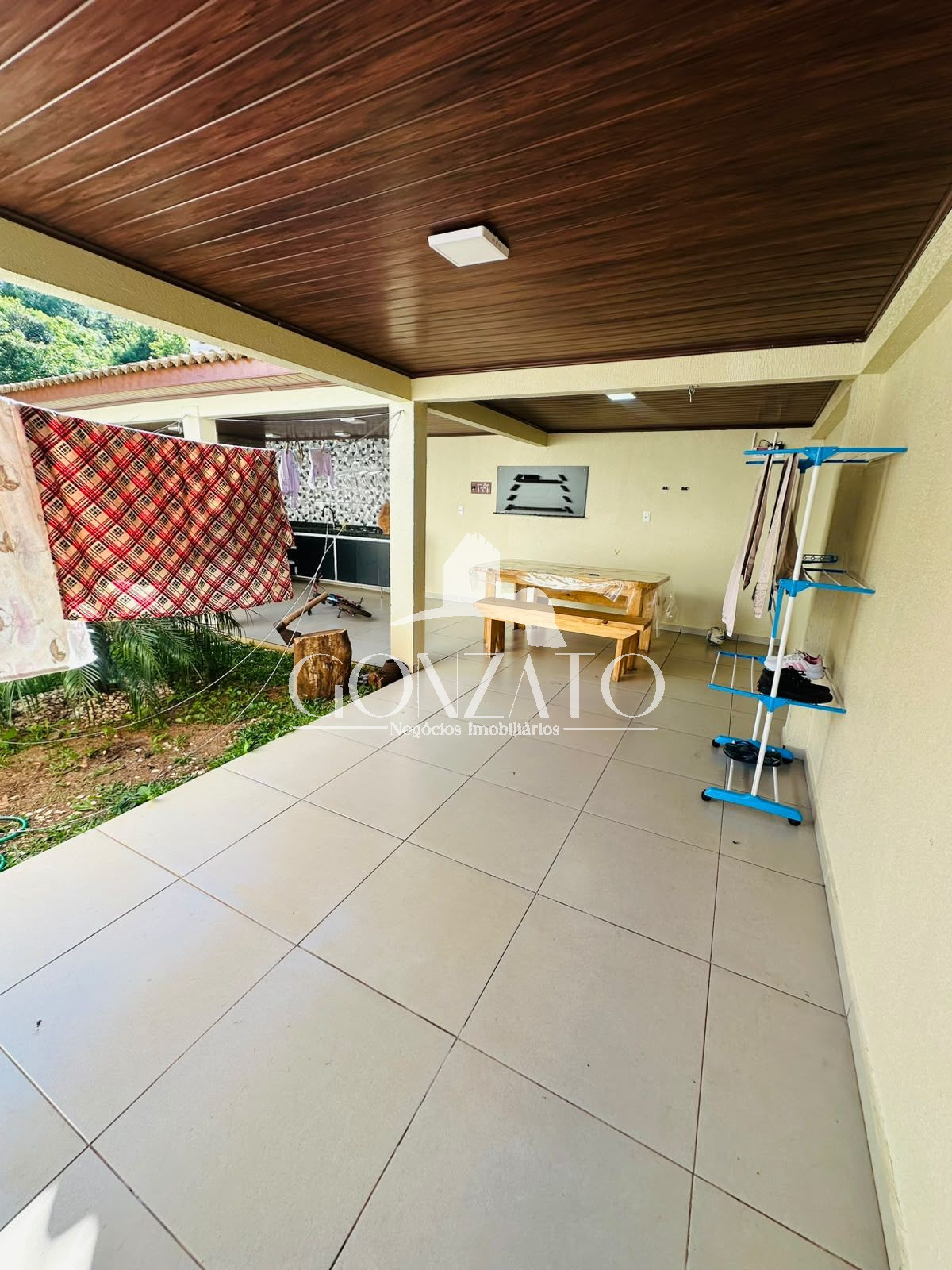 IMÓVEL RESIDENCIAL
