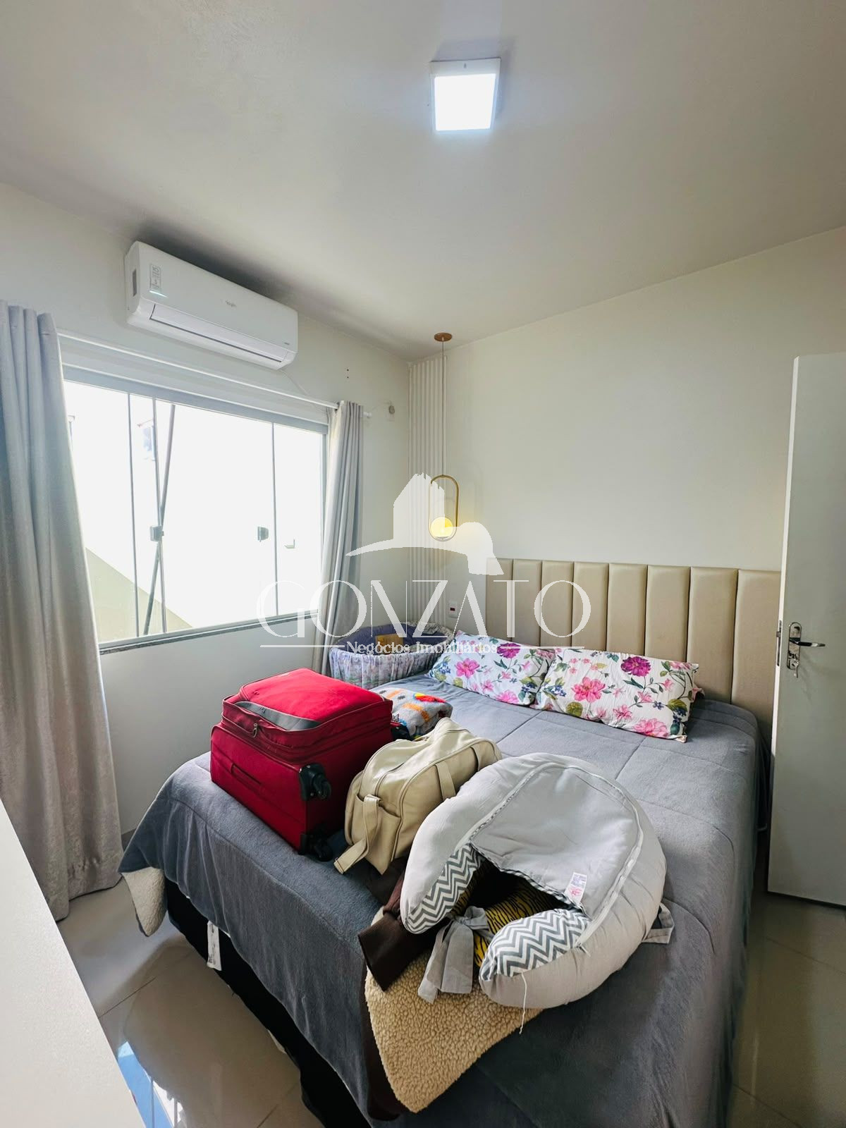 IMÓVEL RESIDENCIAL