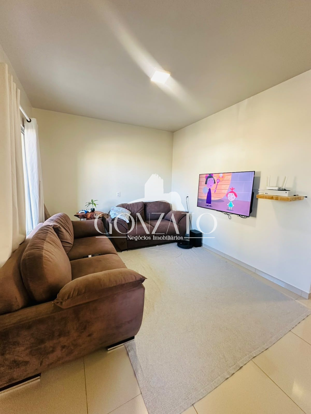 IMÓVEL RESIDENCIAL