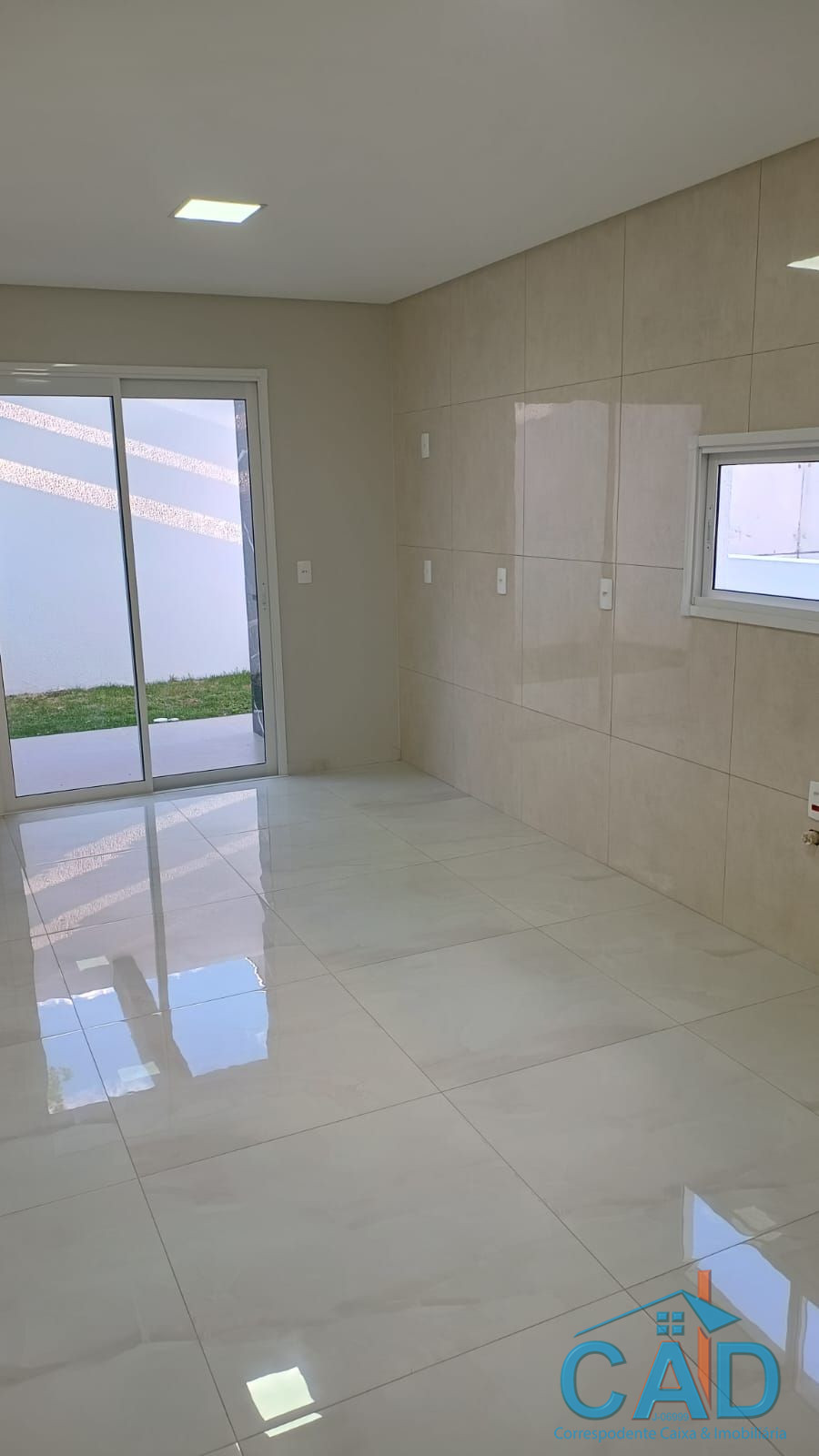 CAD correspondente caixa e Imobiliria