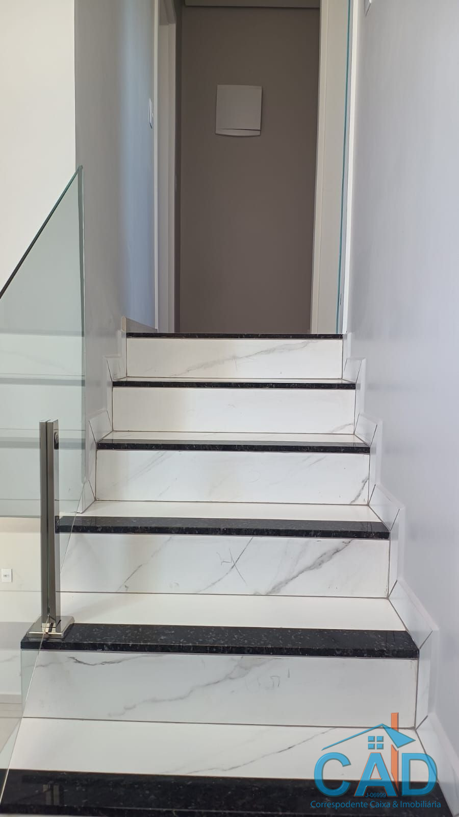 CAD correspondente caixa e Imobili�ria