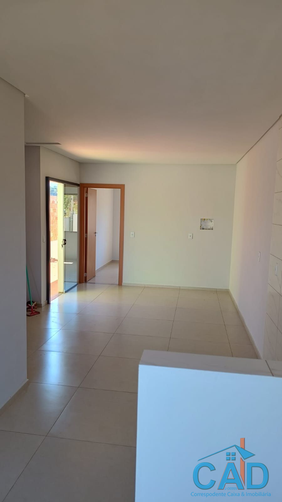 CAD correspondente caixa e Imobili�ria