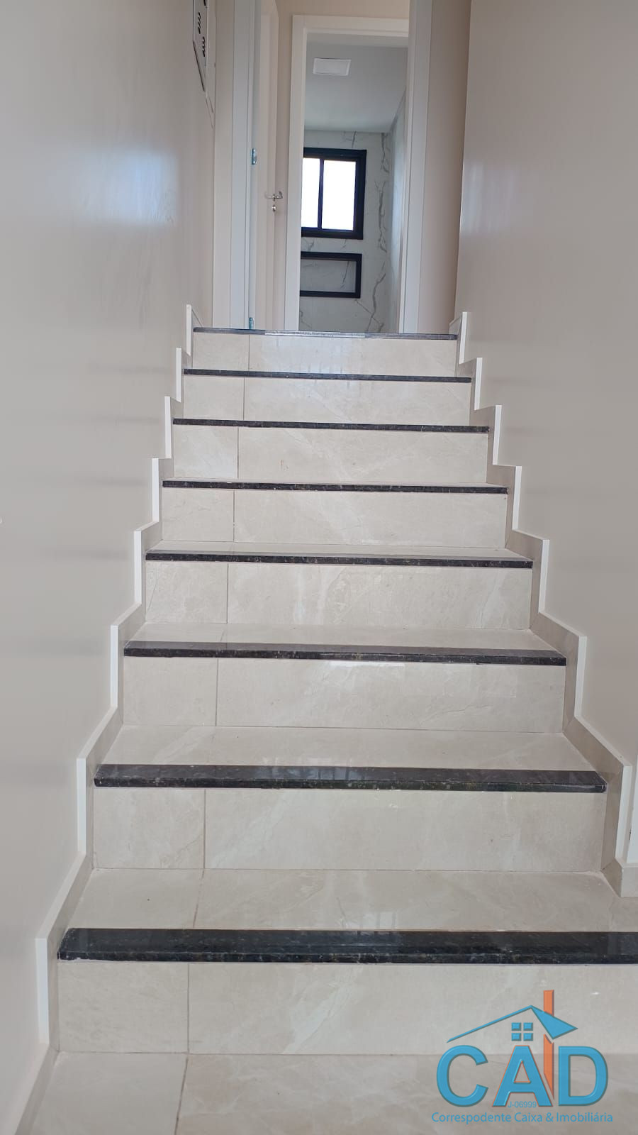 CAD correspondente caixa e Imobili�ria