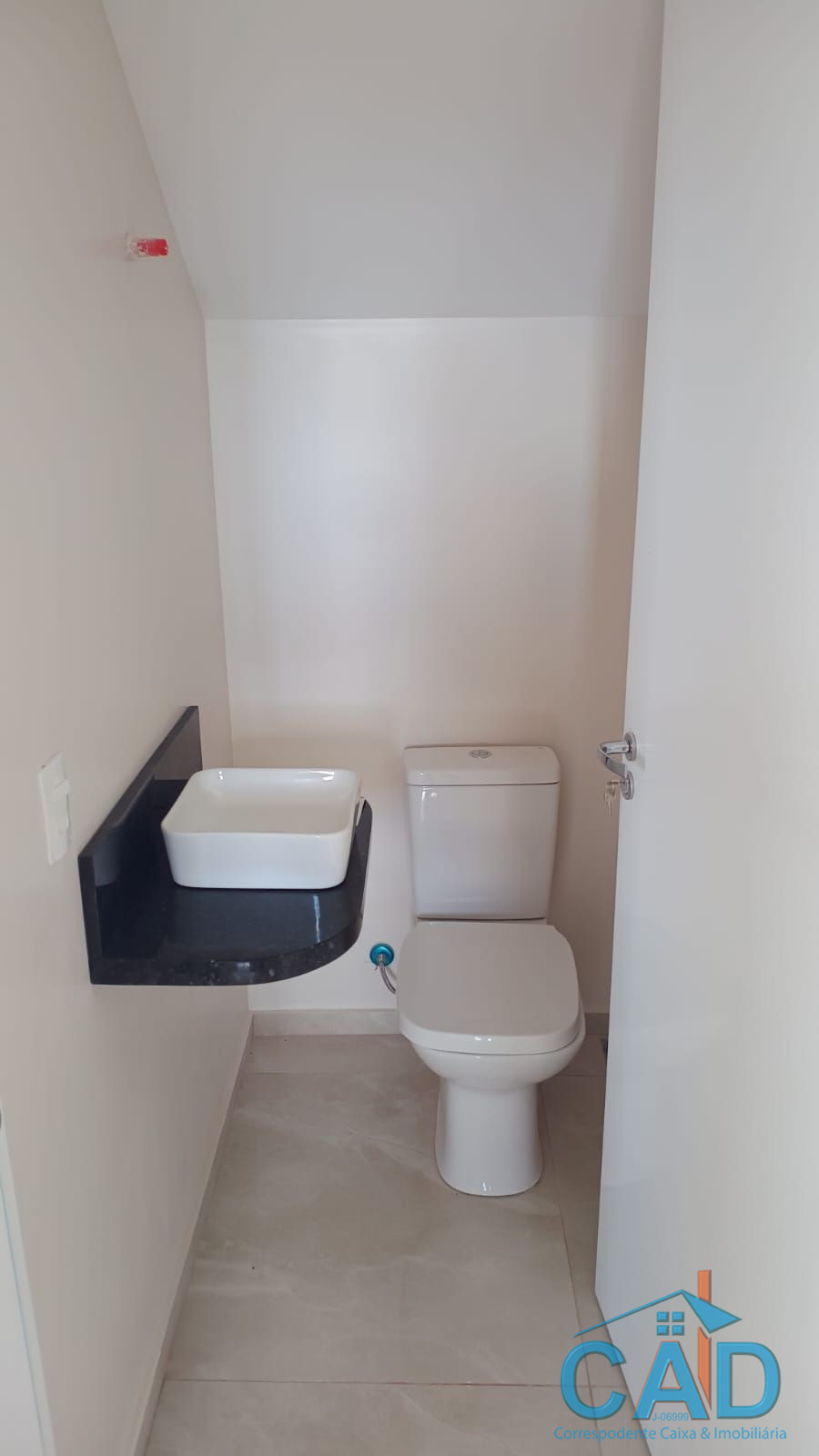 CAD correspondente caixa e Imobili�ria