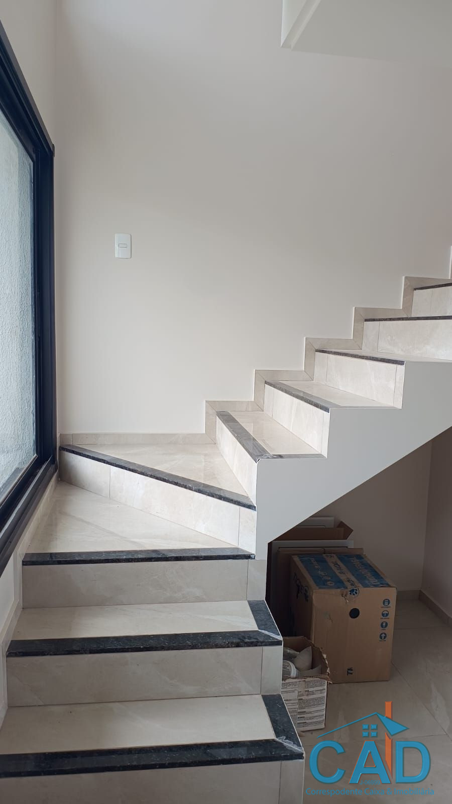 CAD correspondente caixa e Imobili�ria