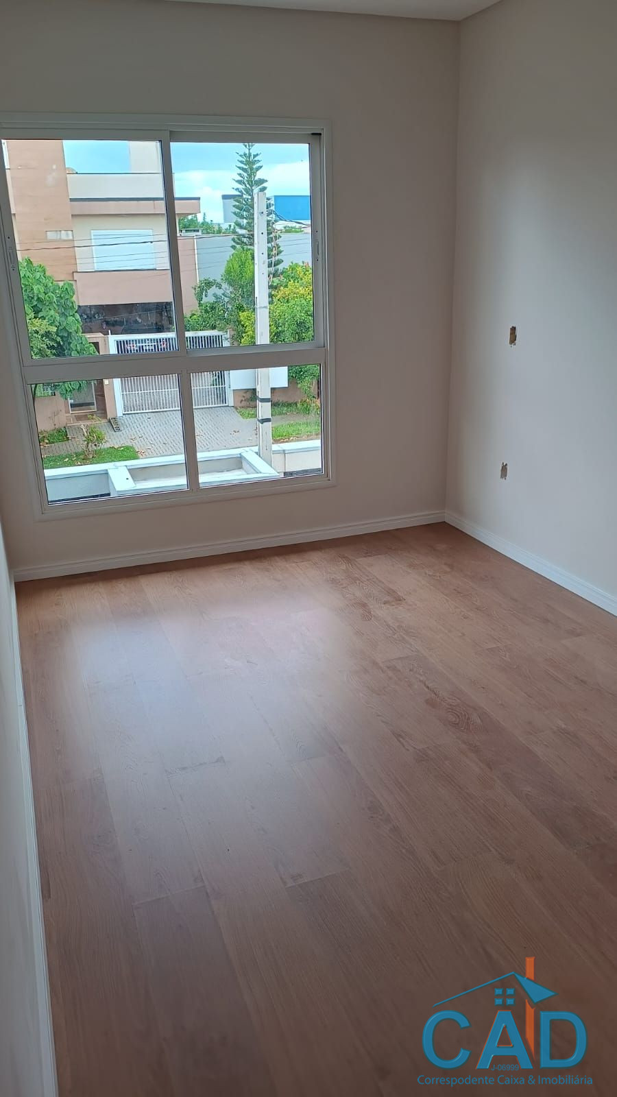 CAD correspondente caixa e Imobili�ria