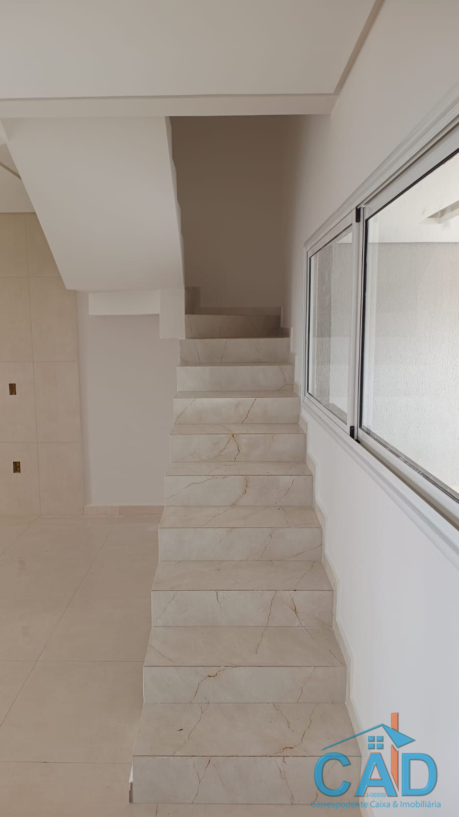 CAD correspondente caixa e Imobili�ria