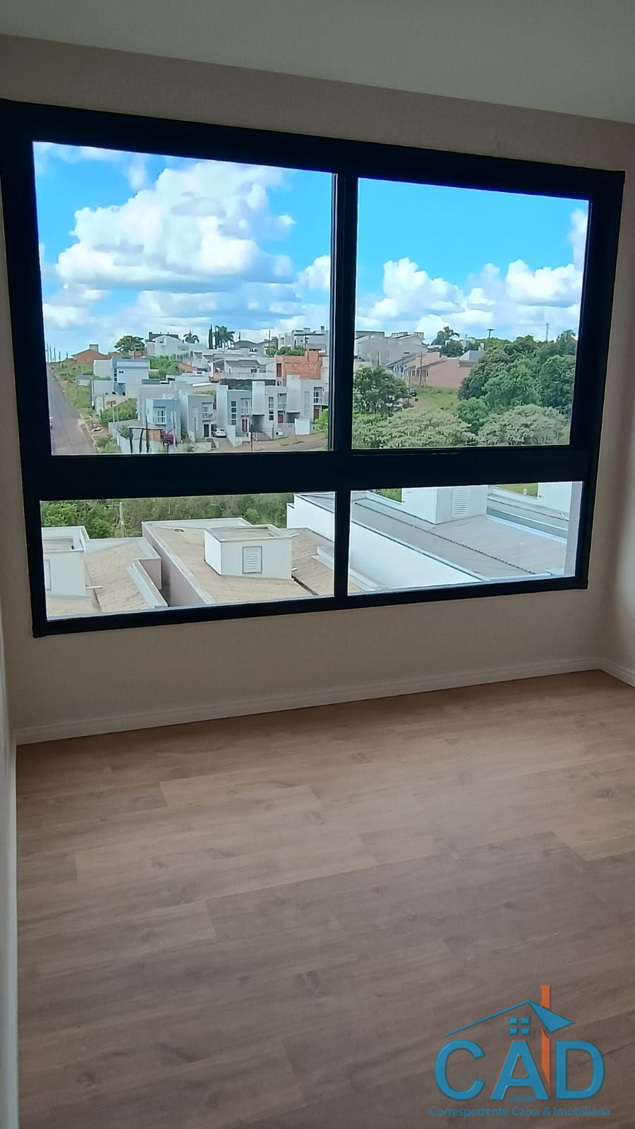 CAD correspondente caixa e Imobili�ria