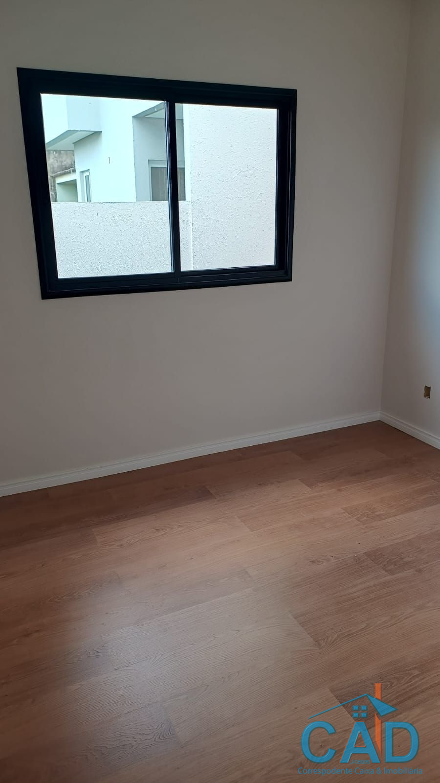 CAD correspondente caixa e Imobili�ria