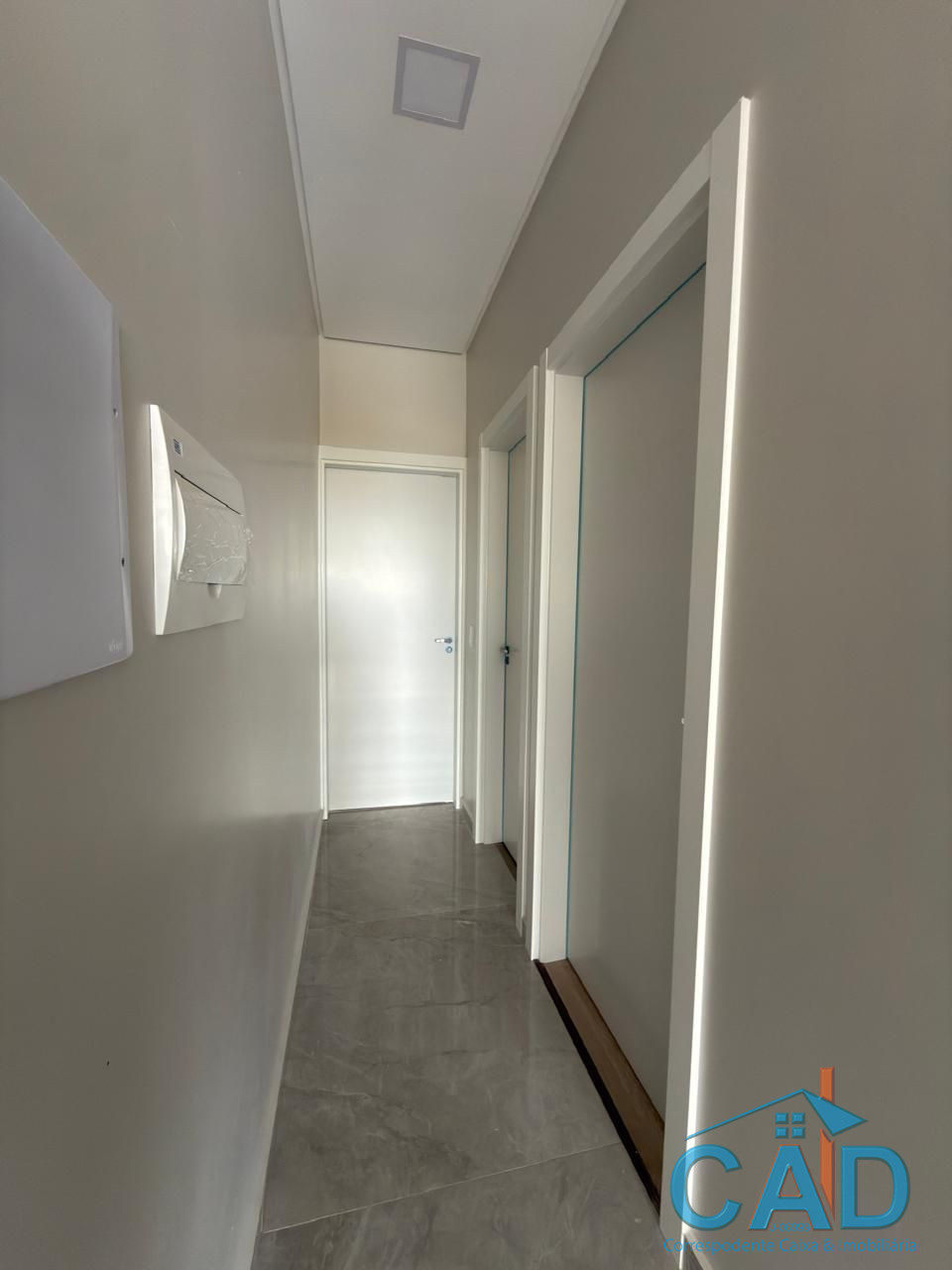 CAD correspondente caixa e Imobili�ria