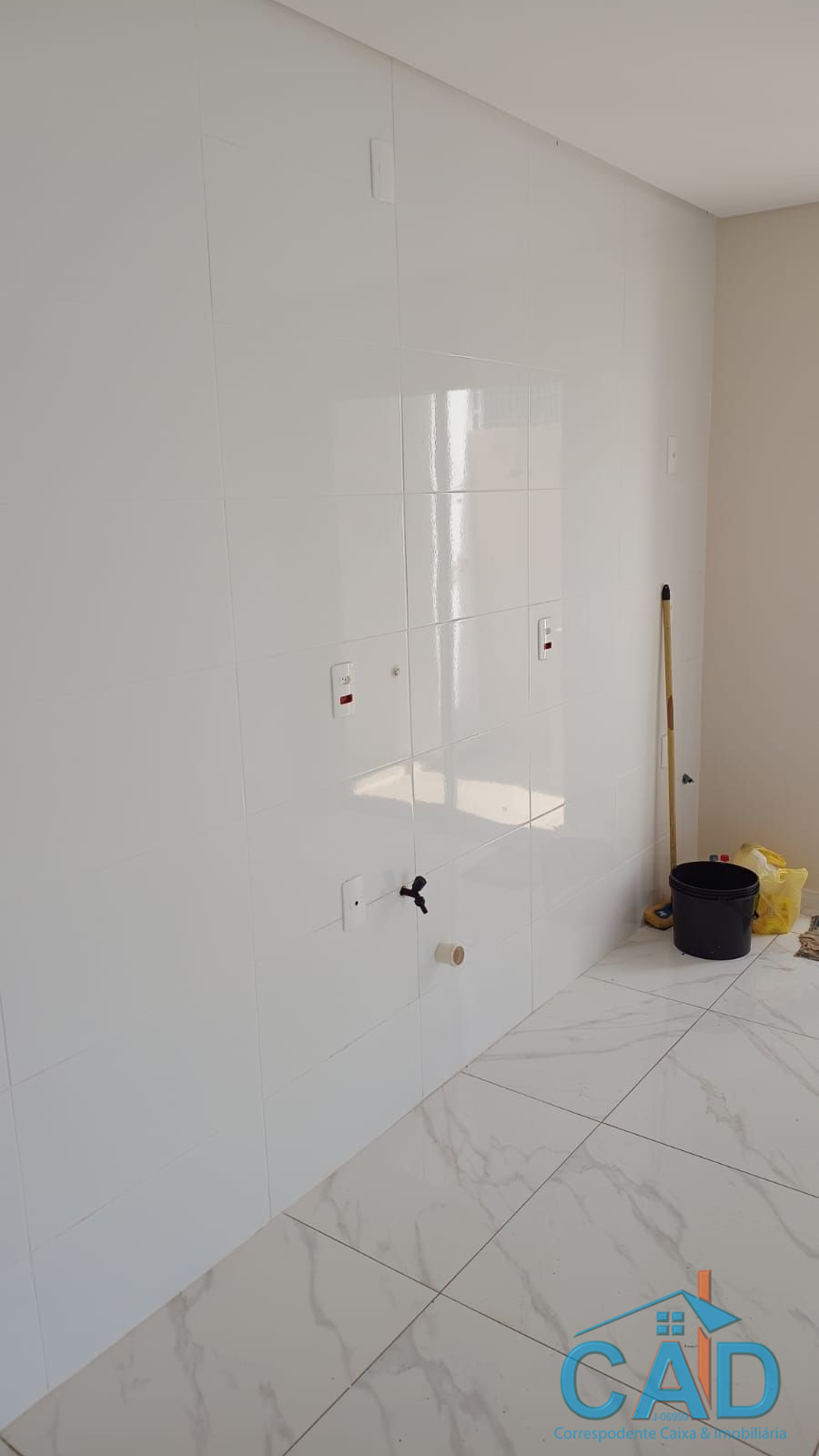 CAD correspondente caixa e Imobili�ria