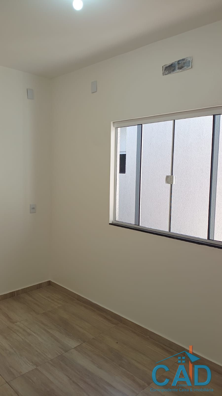 CAD correspondente caixa e Imobili�ria