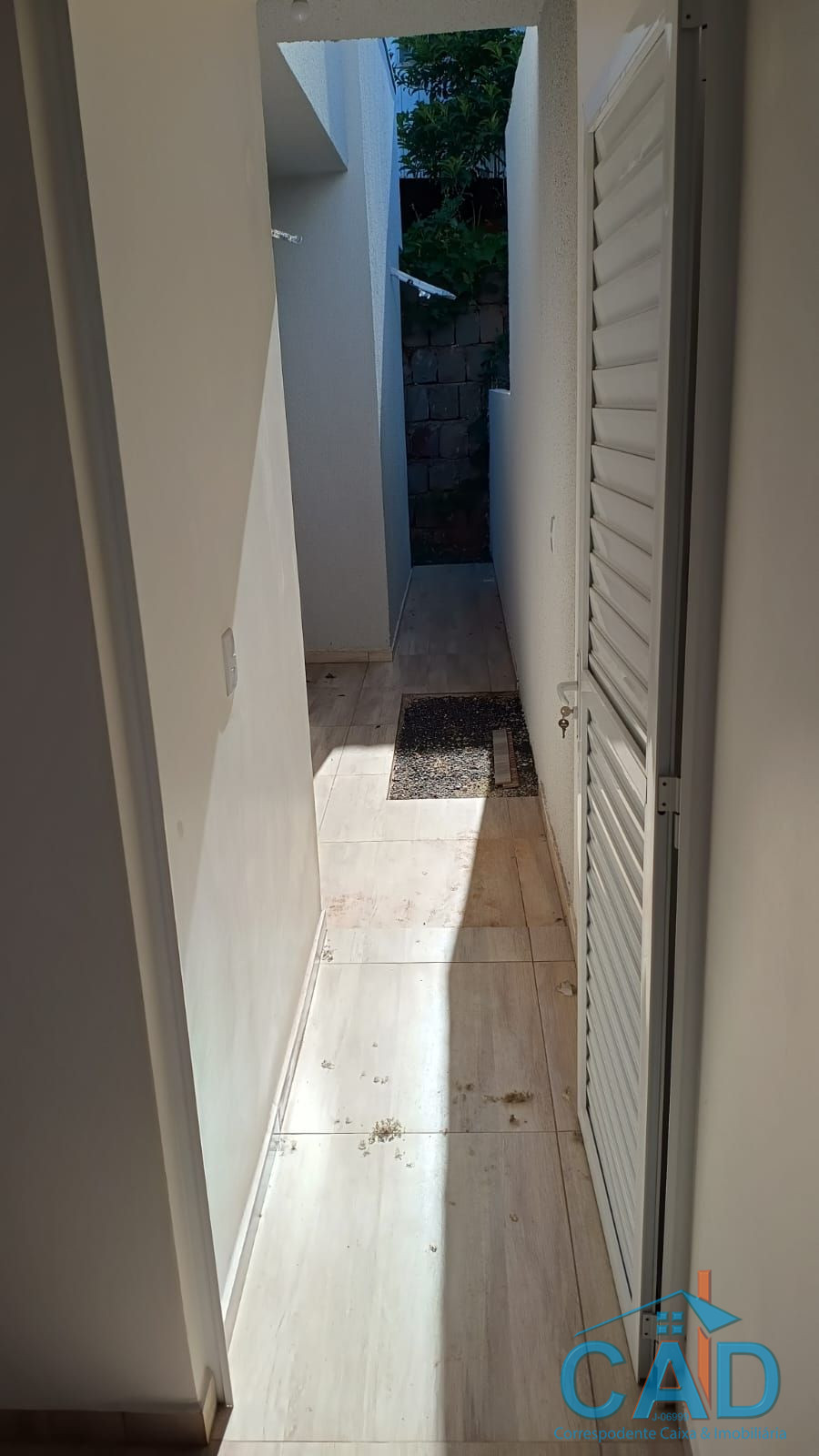 CAD correspondente caixa e Imobili�ria