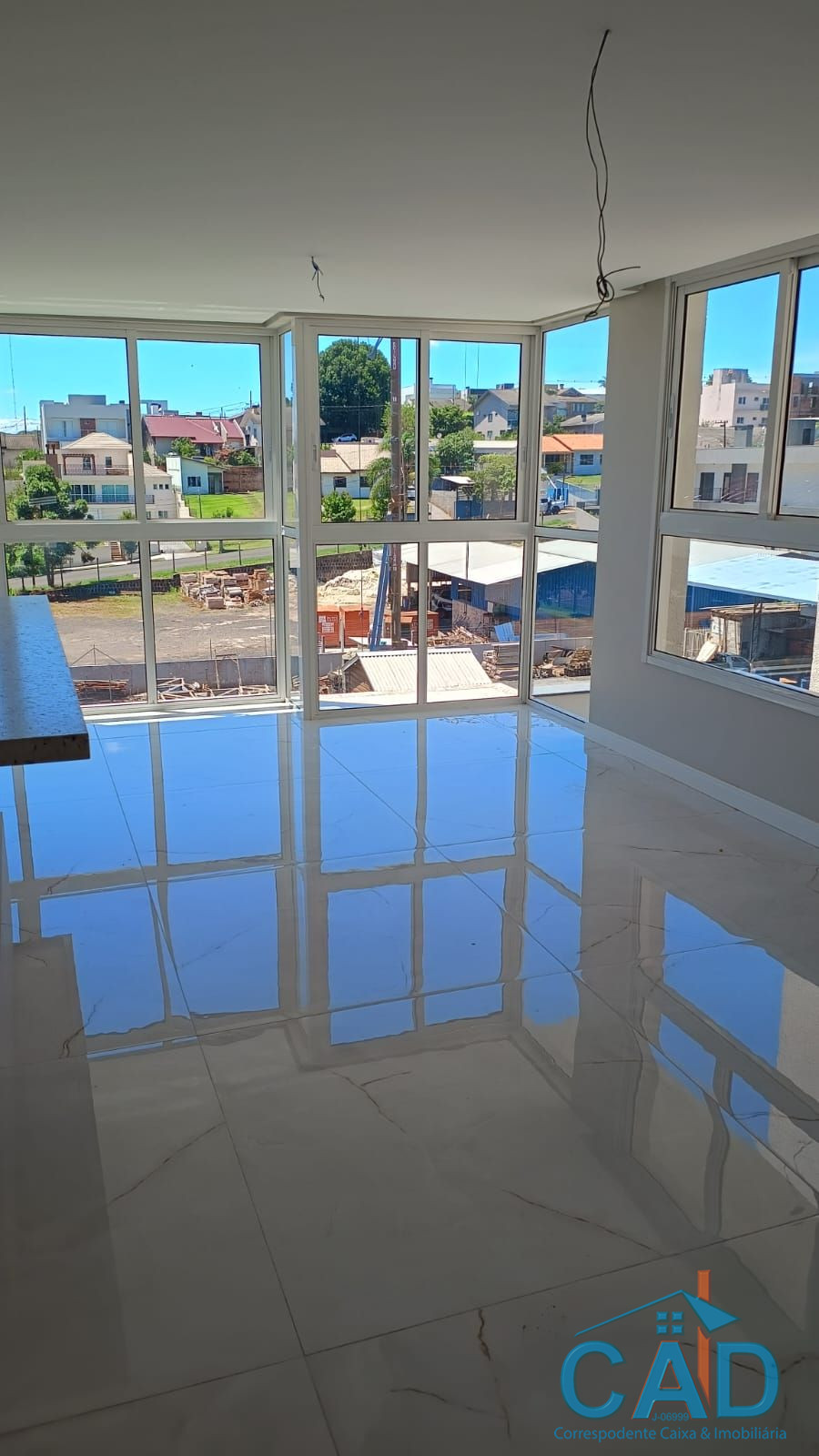 CAD correspondente caixa e Imobili�ria