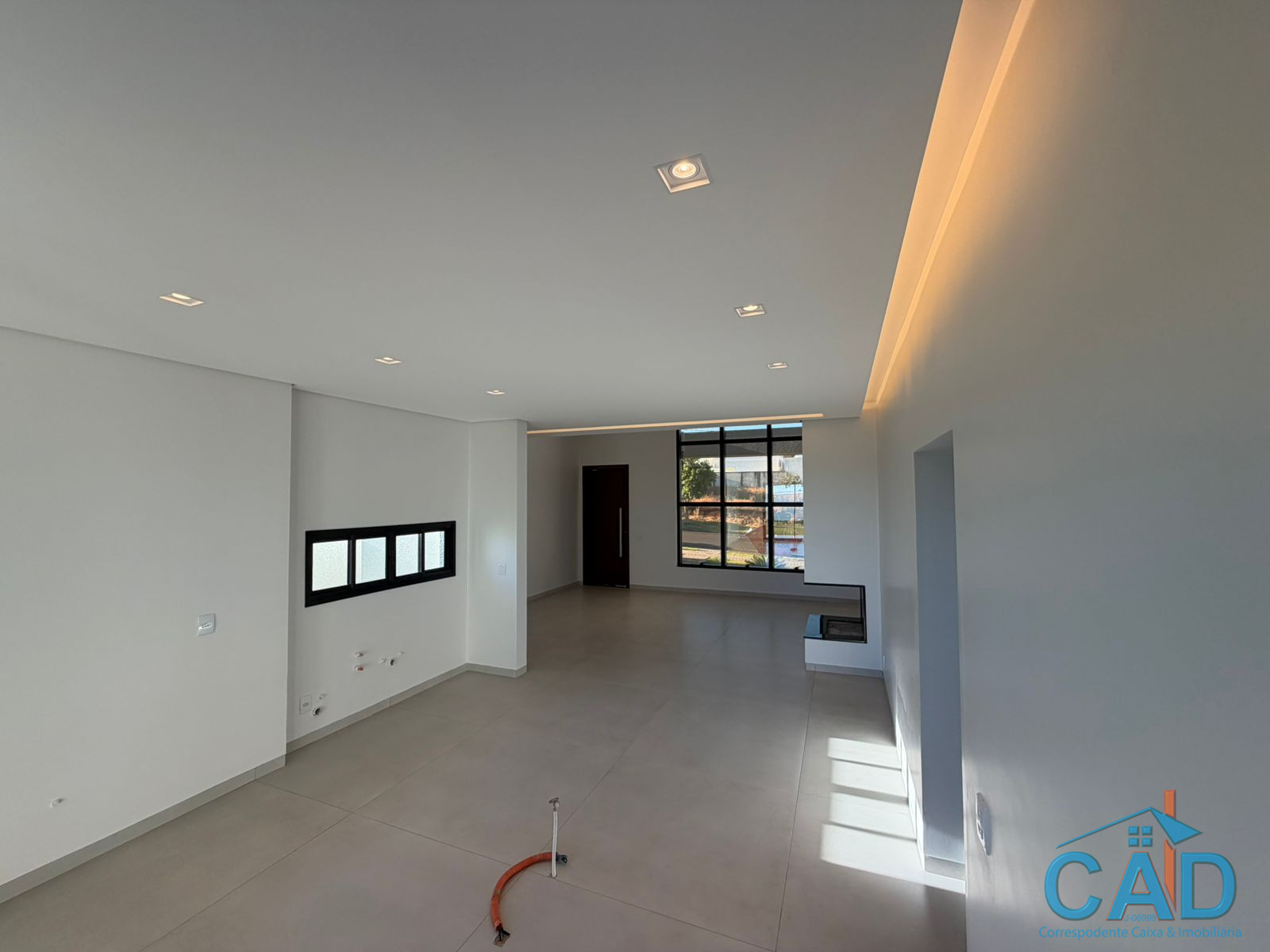 CAD correspondente caixa e Imobili�ria