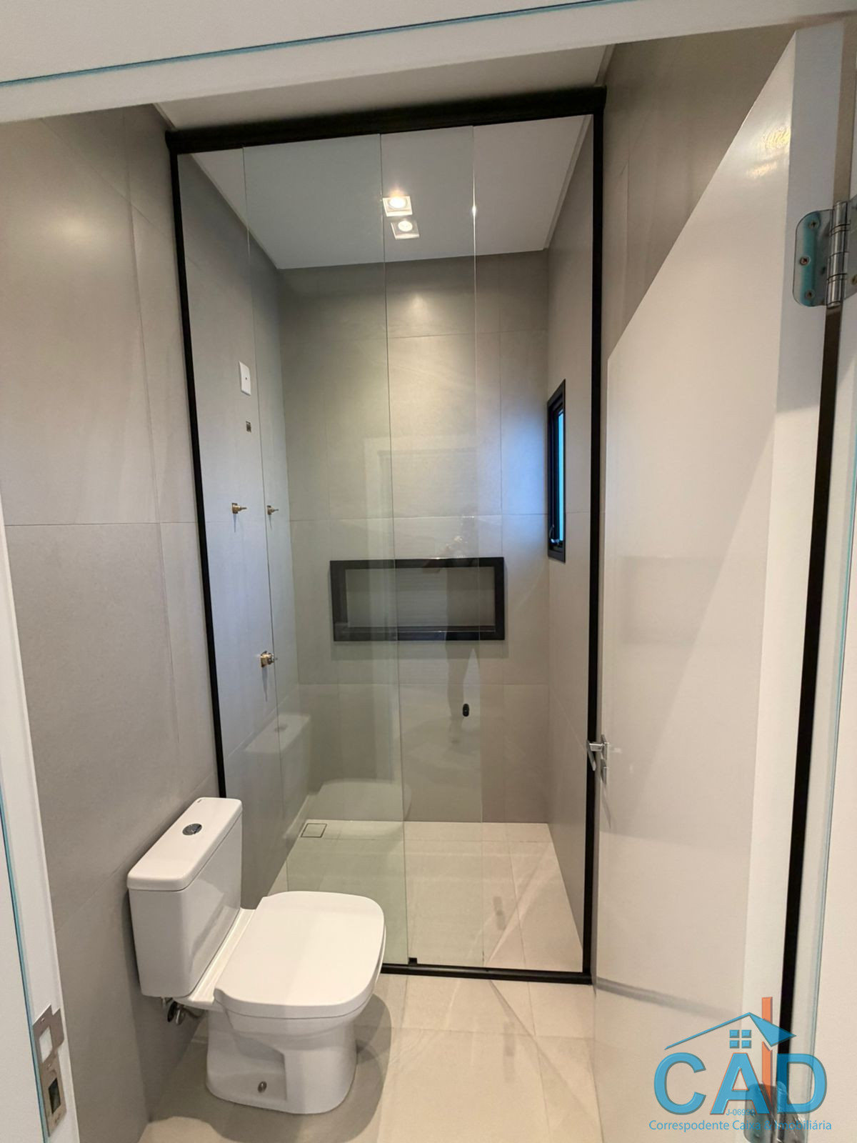 CAD correspondente caixa e Imobili�ria