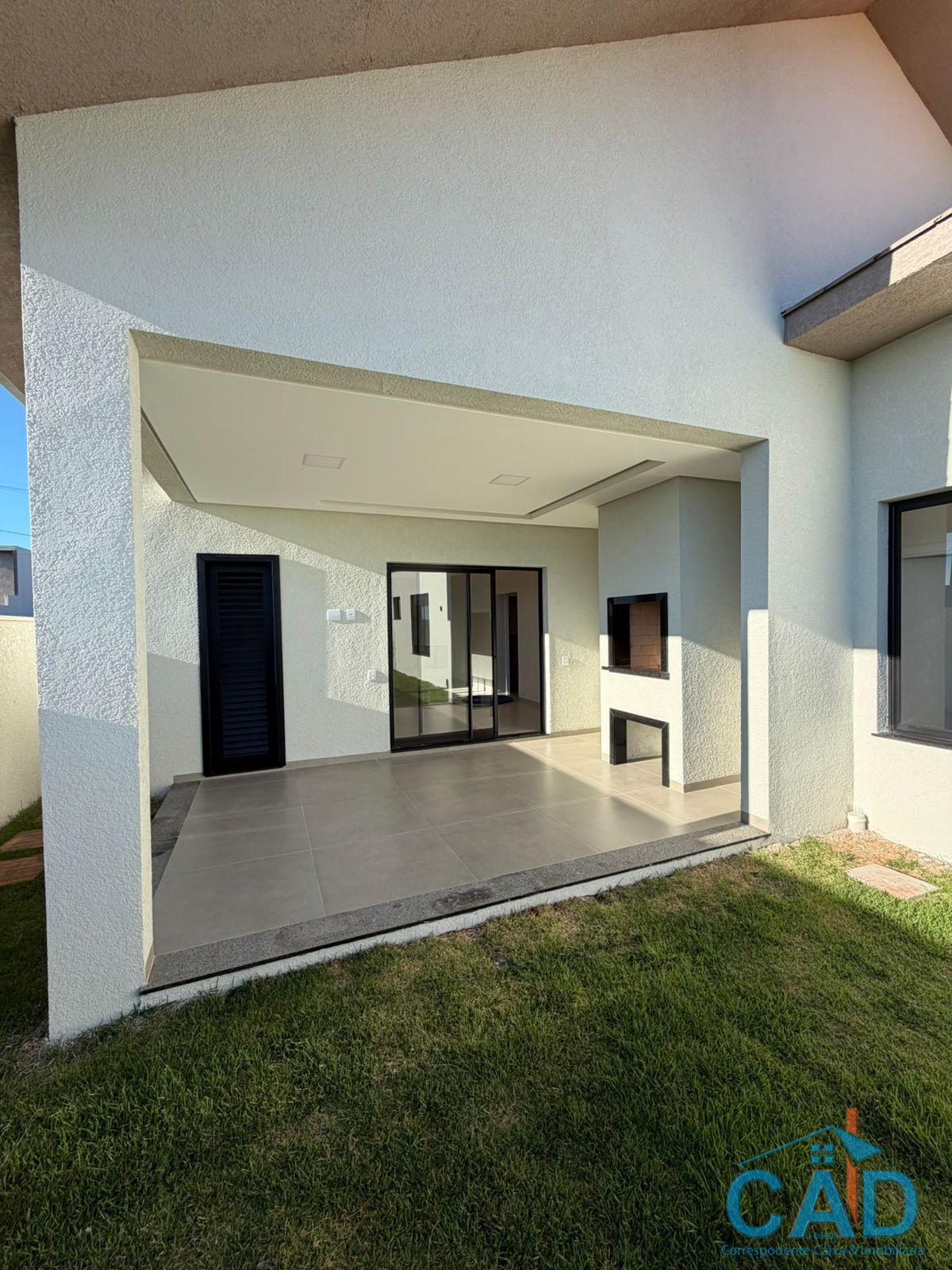 CAD correspondente caixa e Imobili�ria