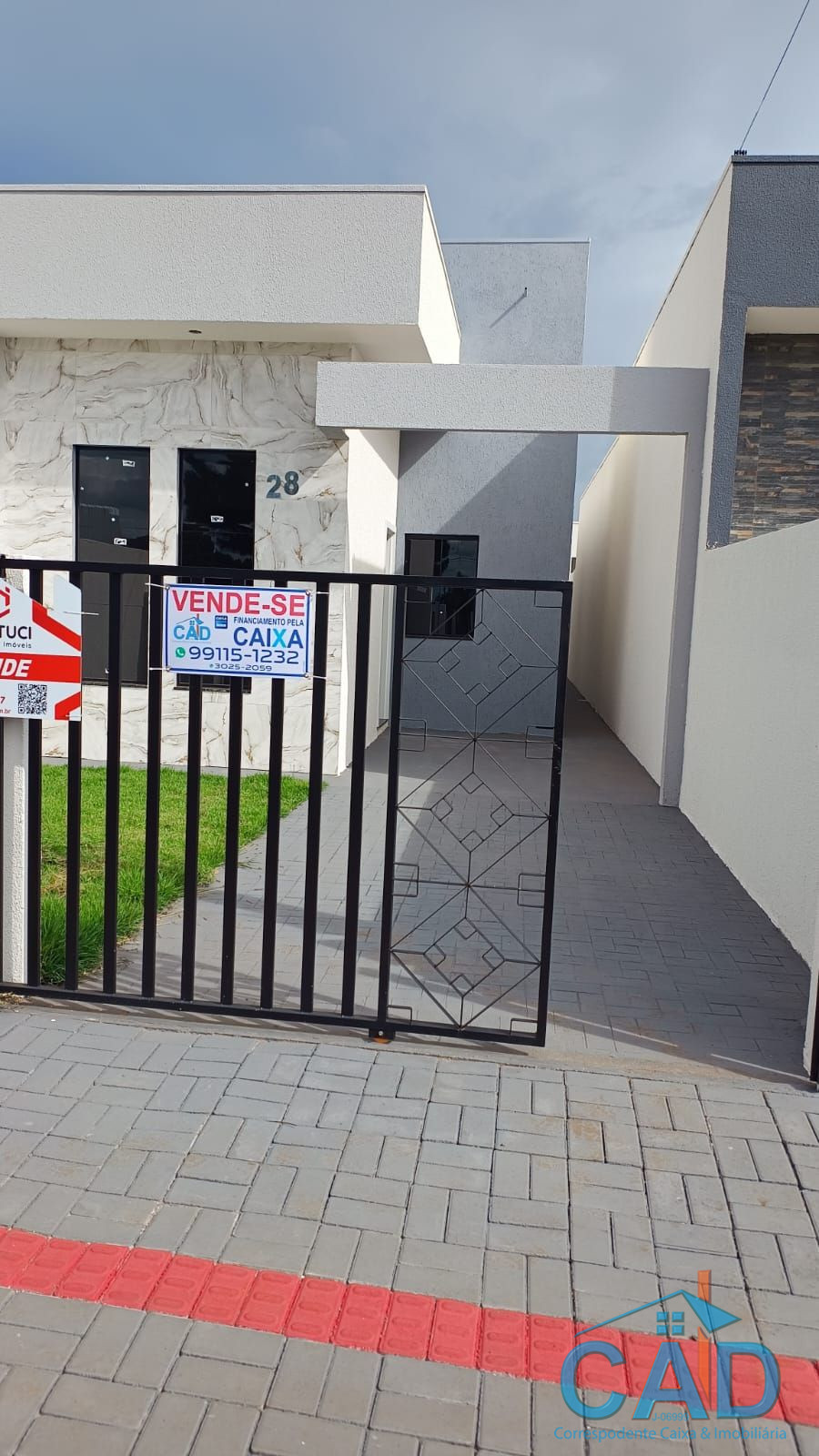 CASA DE ALTO PADR�O � VENDA E PRONTA PARA MORAR