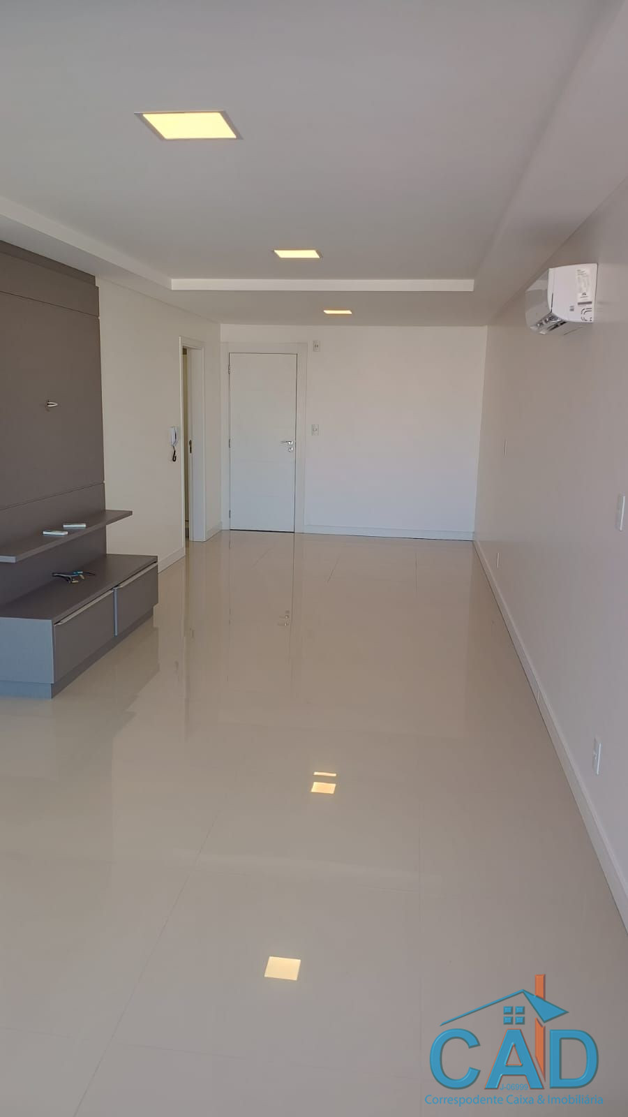 CAD correspondente caixa e Imobili�ria