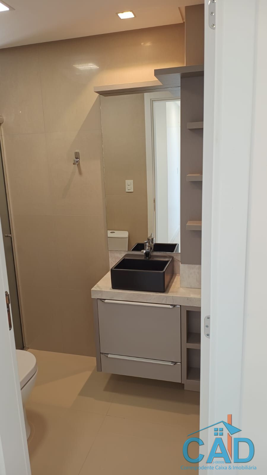 CAD correspondente caixa e Imobili�ria