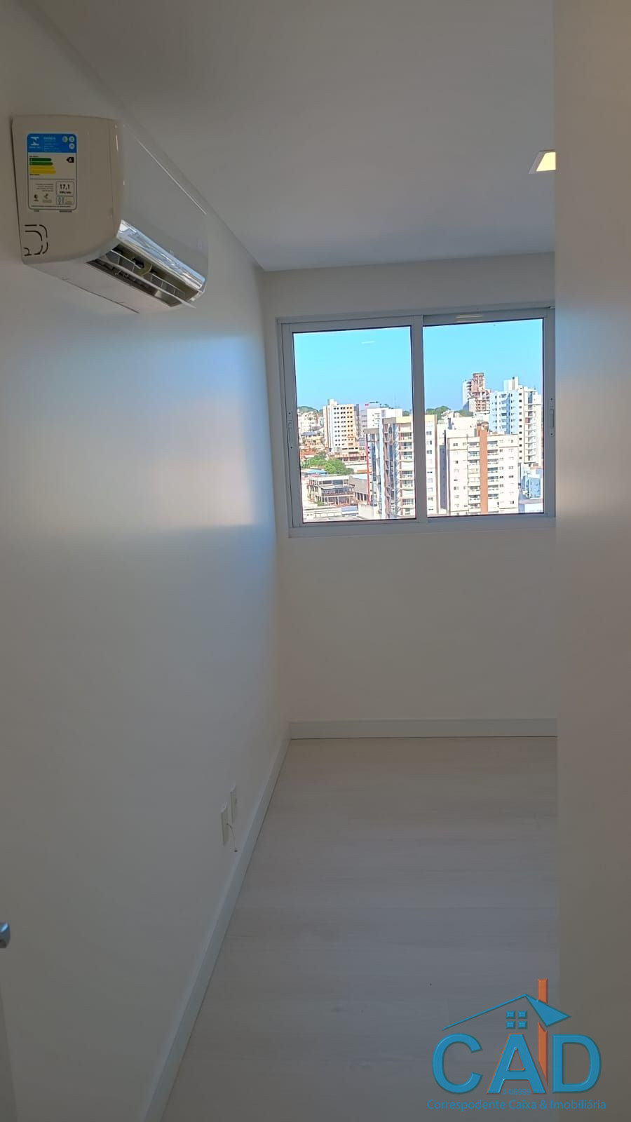 CAD correspondente caixa e Imobili�ria