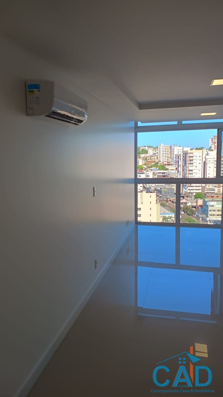 CAD correspondente caixa e Imobili�ria