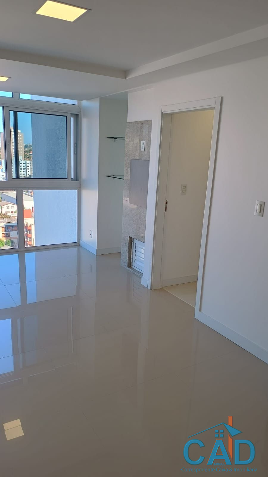 CAD correspondente caixa e Imobili�ria