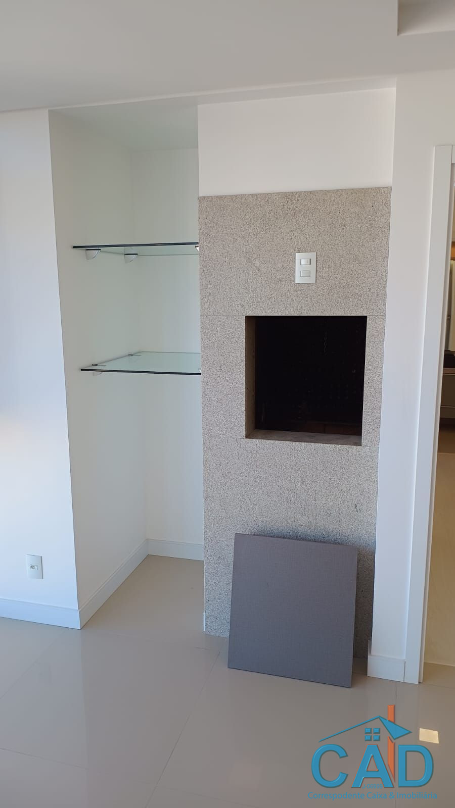 CAD correspondente caixa e Imobili�ria