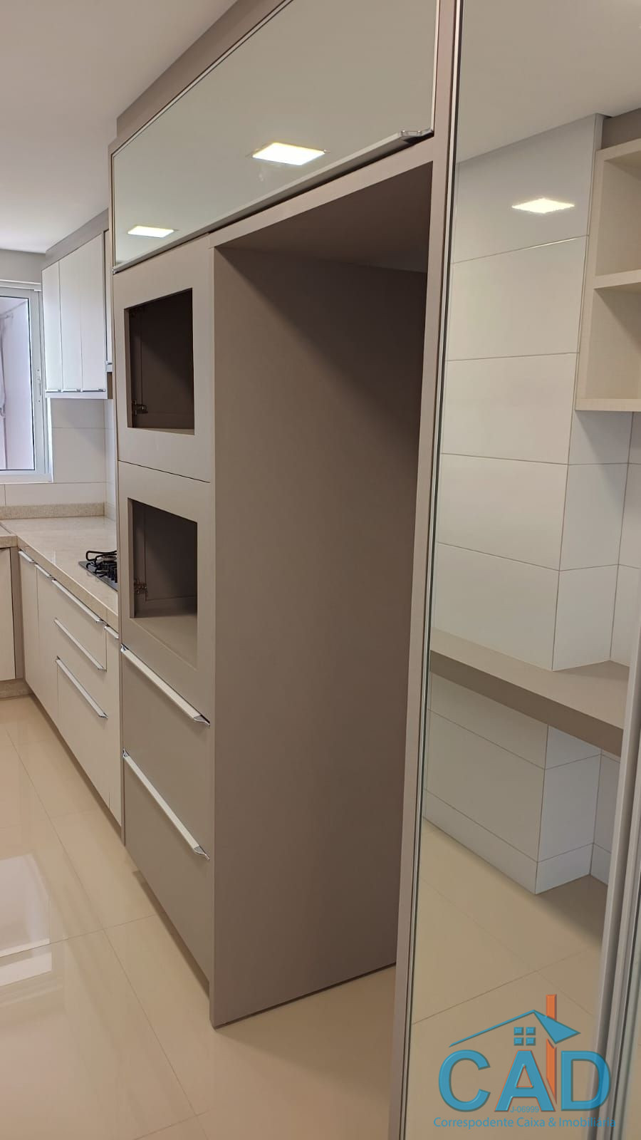 CAD correspondente caixa e Imobili�ria