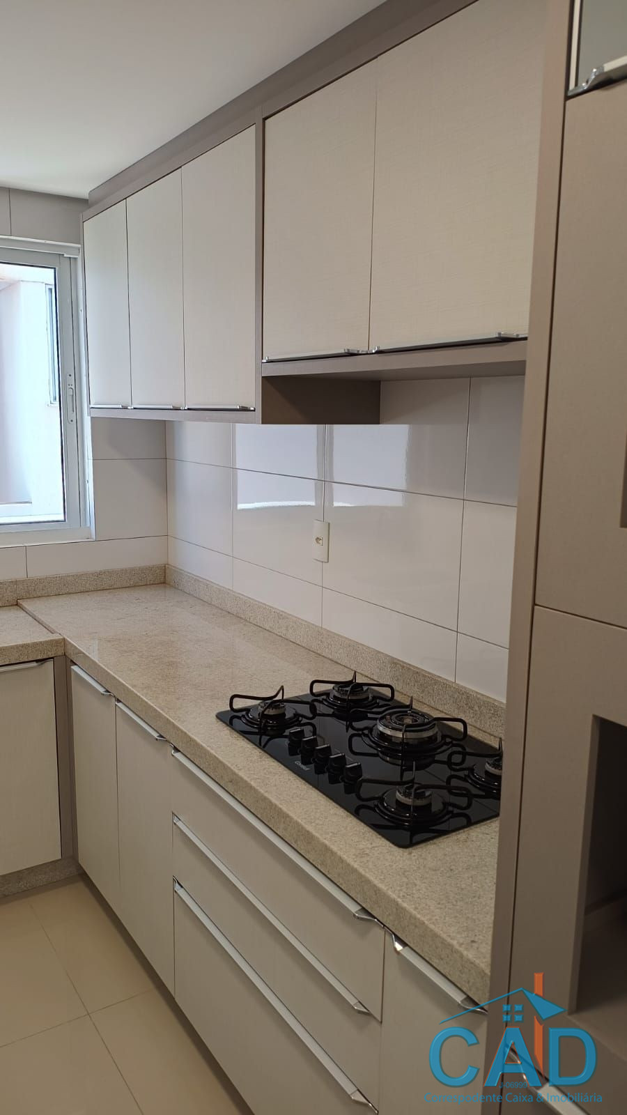 CAD correspondente caixa e Imobili�ria