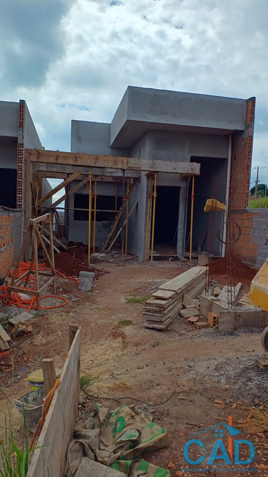 CAD correspondente caixa e Imobili�ria