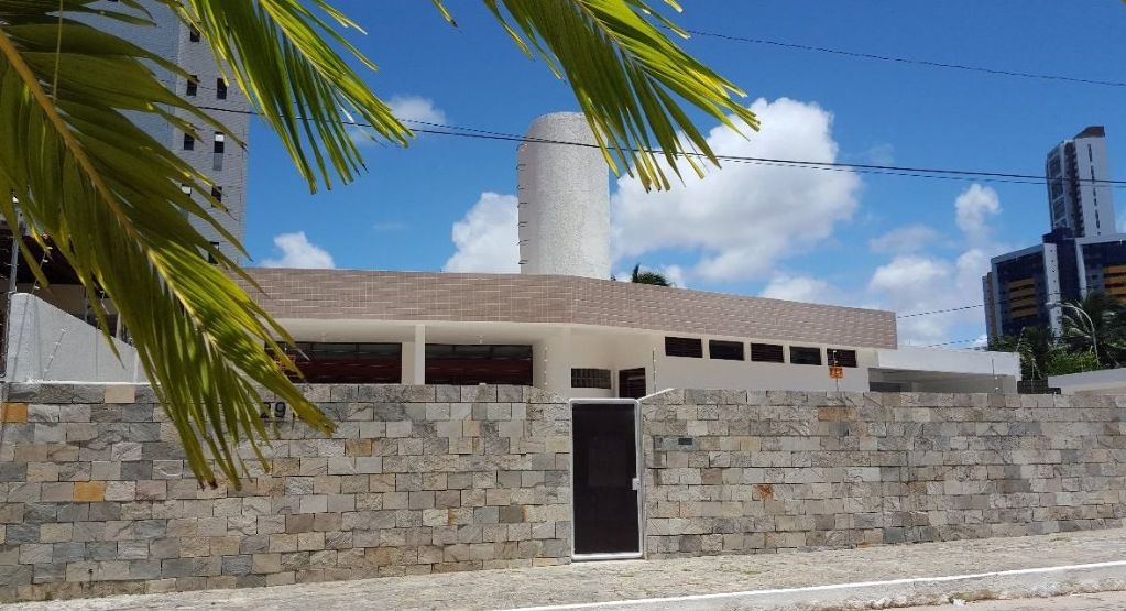 Casa a venda no Cabo Branco - CA0589