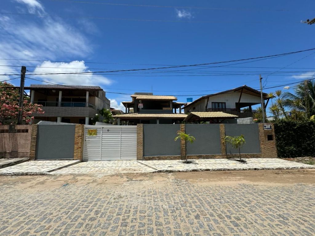 Casa a venda com 4 dormitórios - Conde/Paraíba - CA2518.