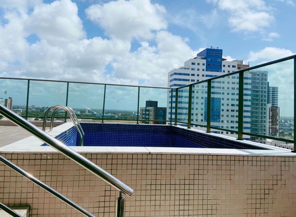 Cobertura Duplex a venda no Bessa com 166m² e 03 vagas de garagem - CO0067.