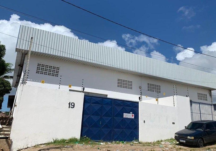 Galpão a venda no Bessa com 600m² - GA0016