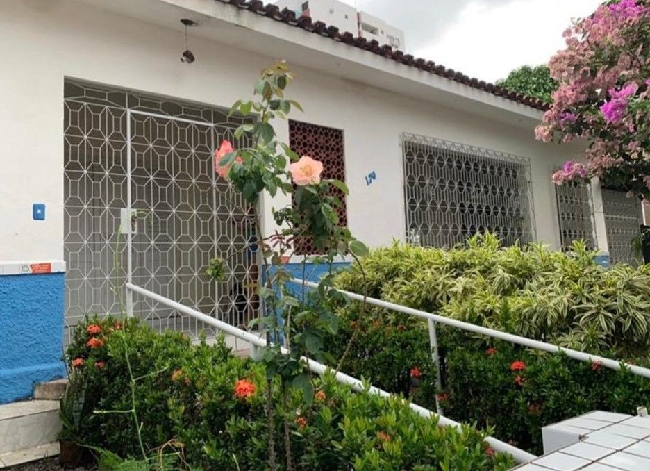 Casa a venda no Miramar - CA2880