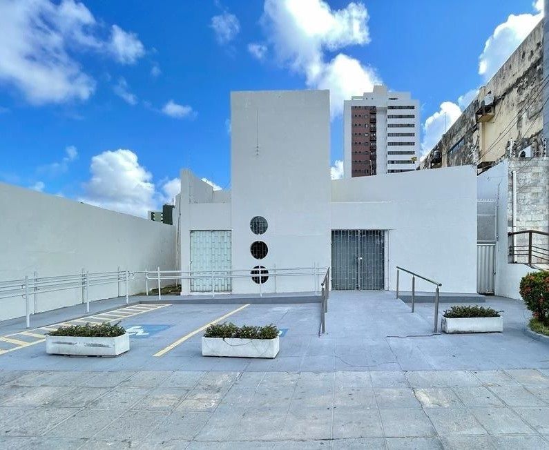 Prédio, 200 m² - venda por R$ 2.200.000 ou aluguel por R$ 10.000/mês - Torre - J