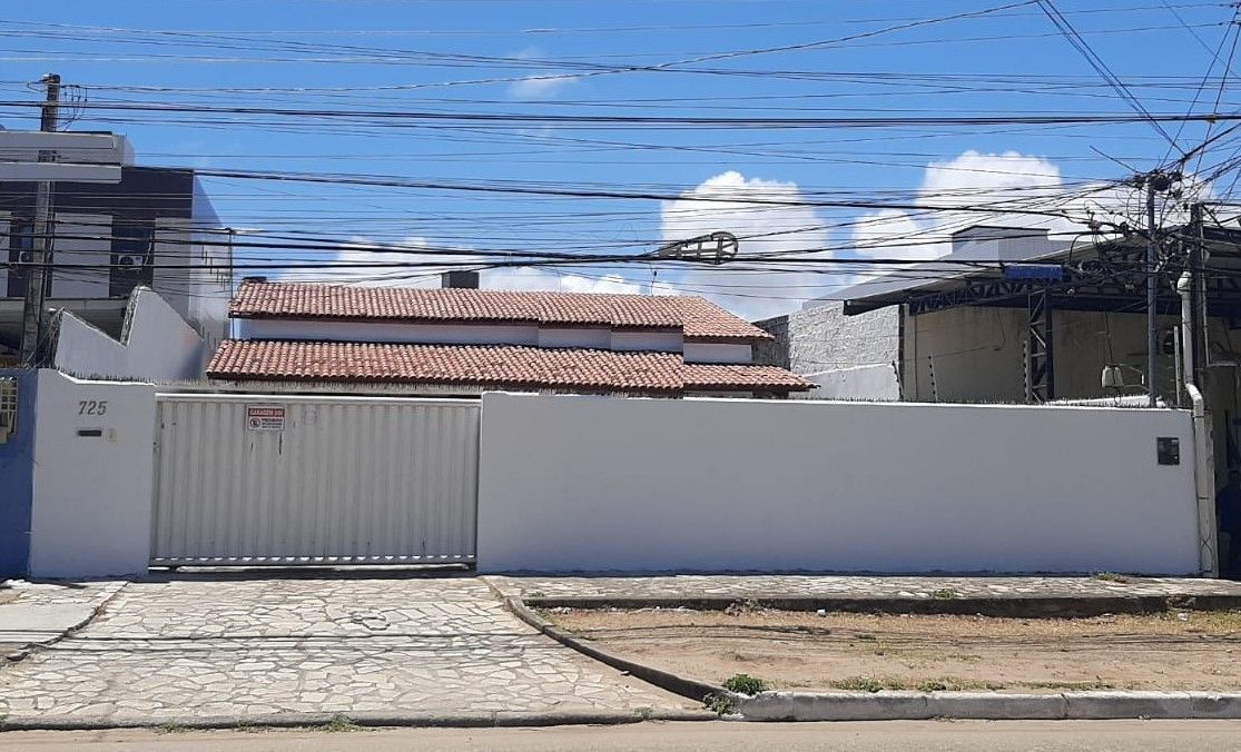 Casa a venda no Bessa - CA2773