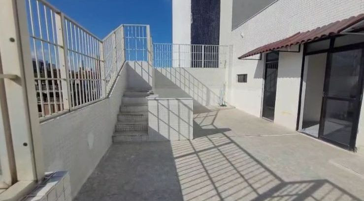 Cobertura a venda no Jardim Oceania - CO0181