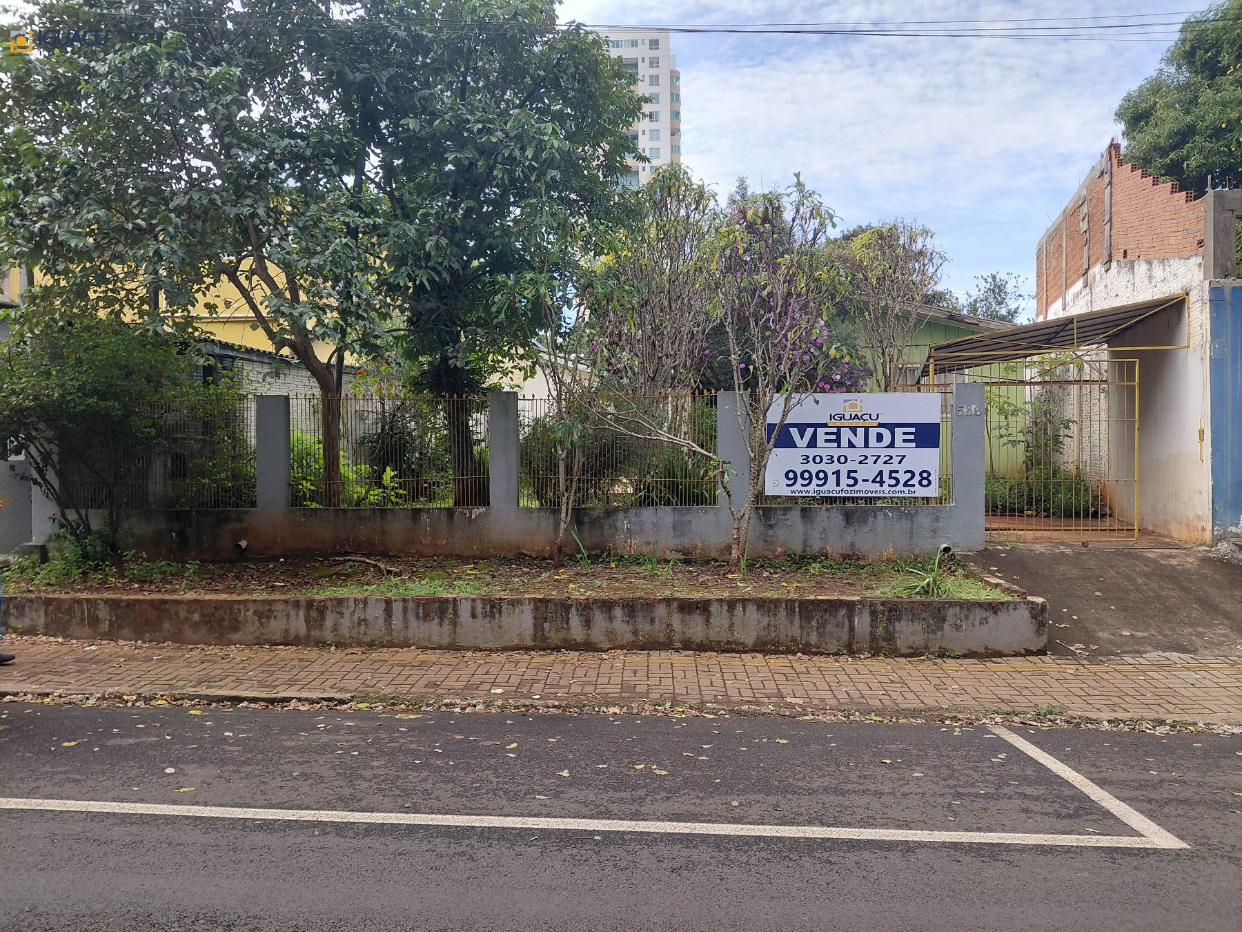 Excelente Terreno a Venda de Frente para Avenida Paraná em Foz...
