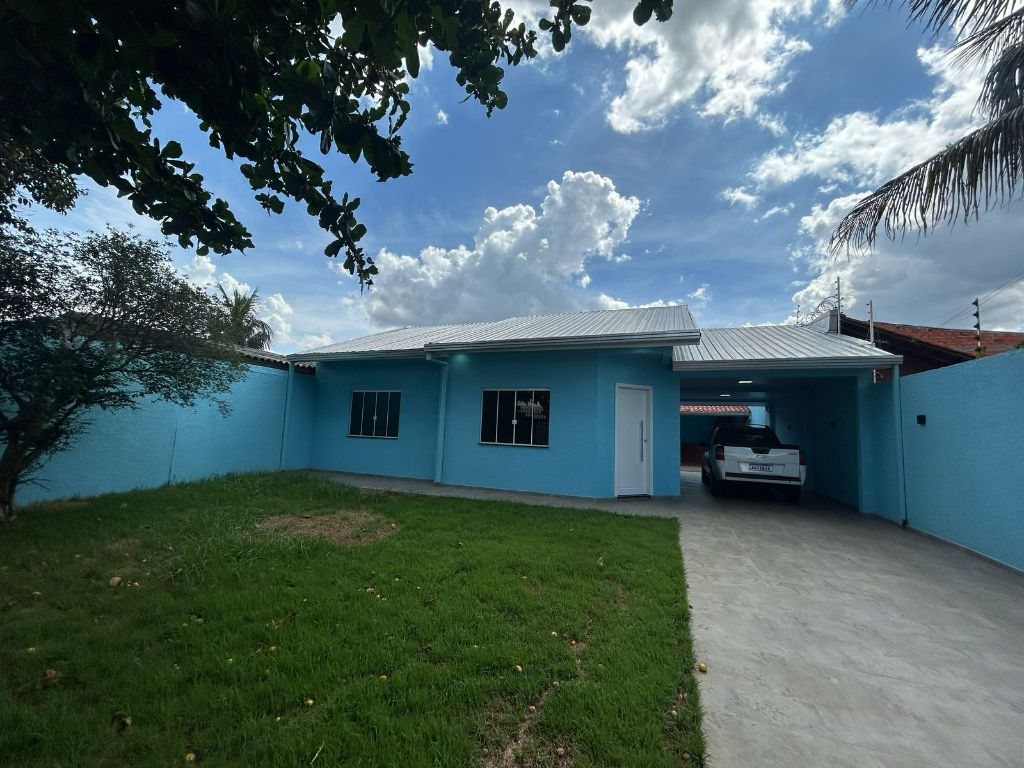 Casa à venda no bairro - Jardim Ipê, em Foz do Iguaçu-PR